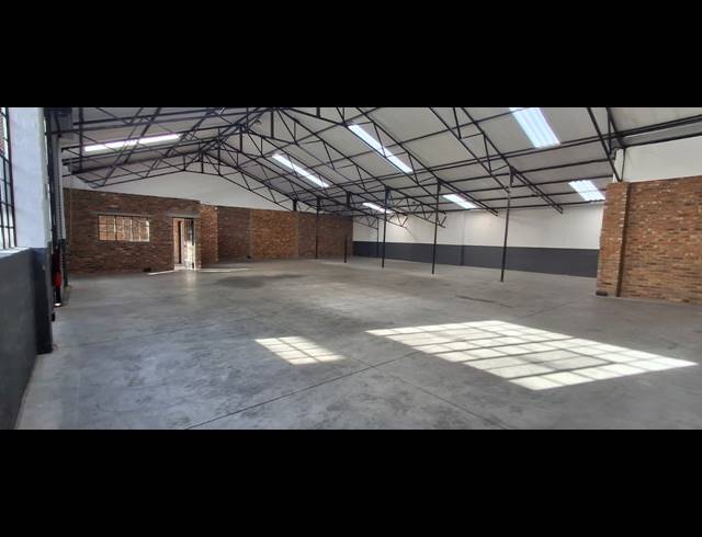 353M² BUILDING TO LET IN BENONI SOUTH